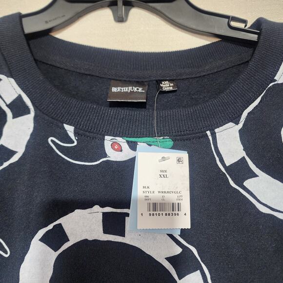 Beetlejuice graphic sweatshirt women's XXL - Picture 2 of 6